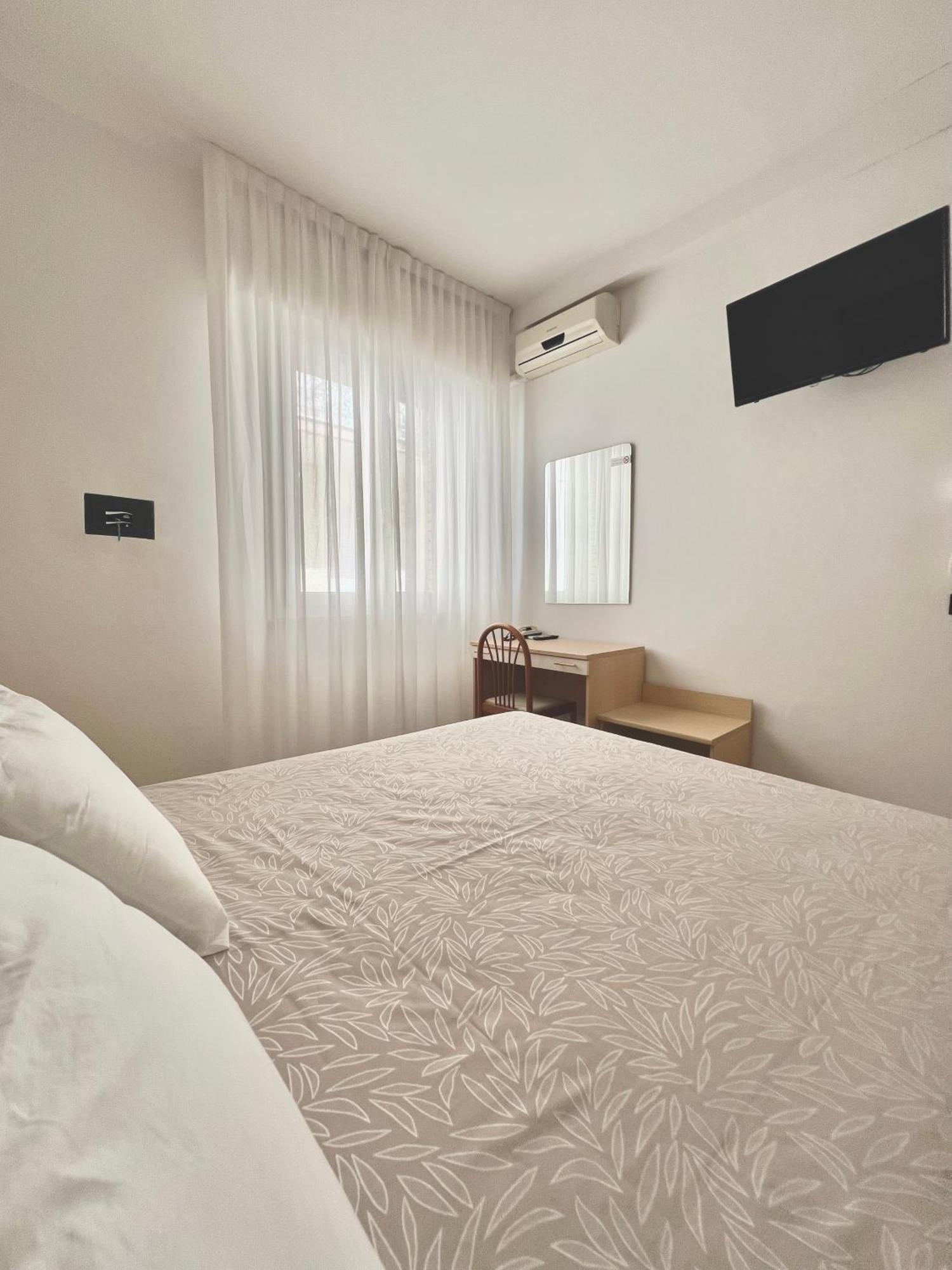 Hotel B&B Ardea Ρίμινι Εξωτερικό φωτογραφία