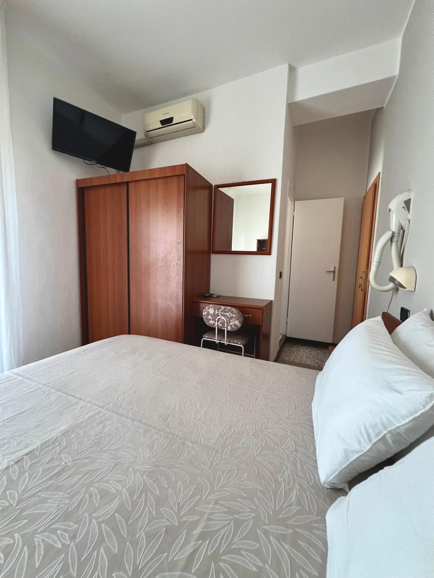 Hotel B&B Ardea Ρίμινι Εξωτερικό φωτογραφία