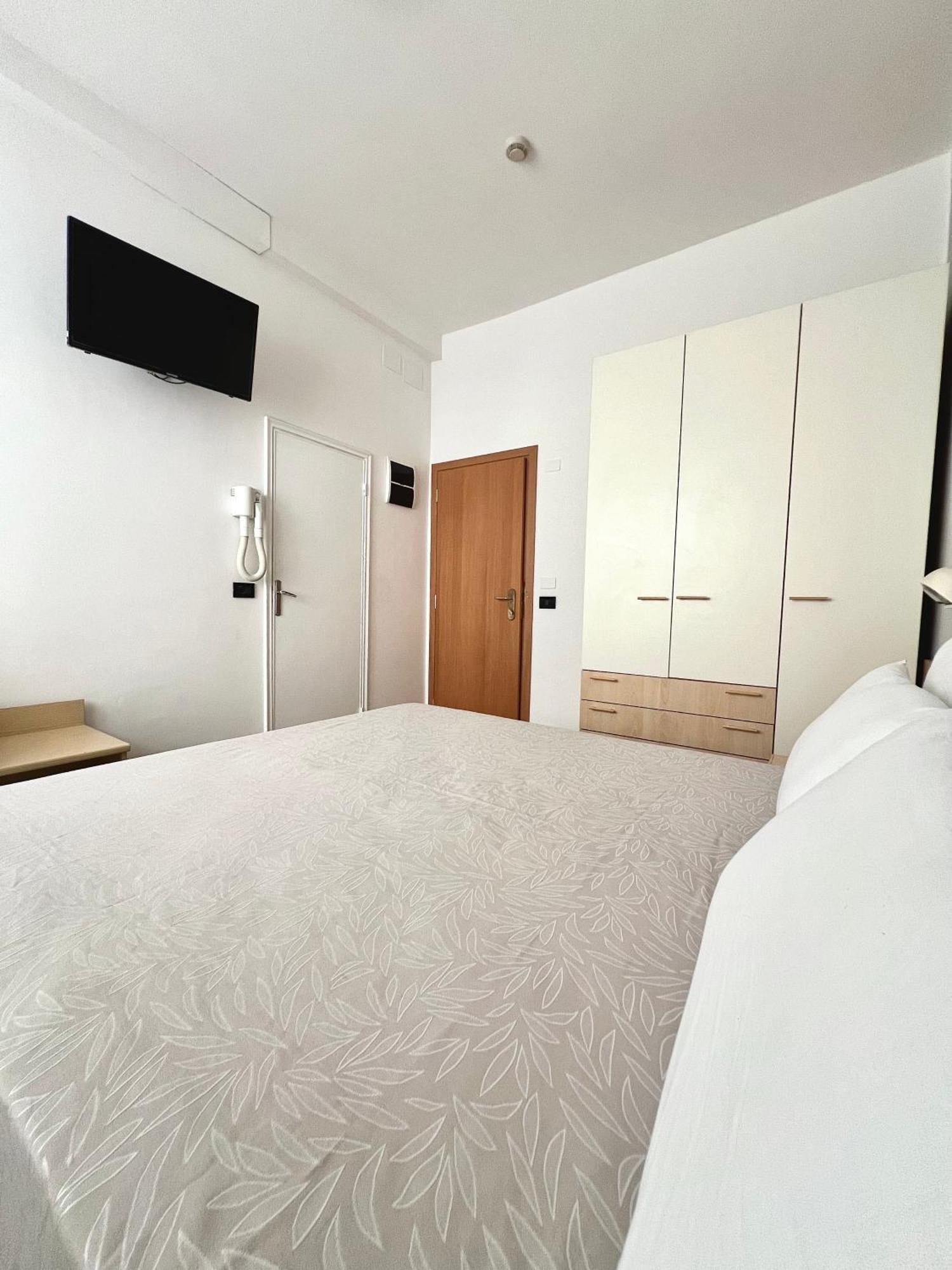 Hotel B&B Ardea Ρίμινι Εξωτερικό φωτογραφία